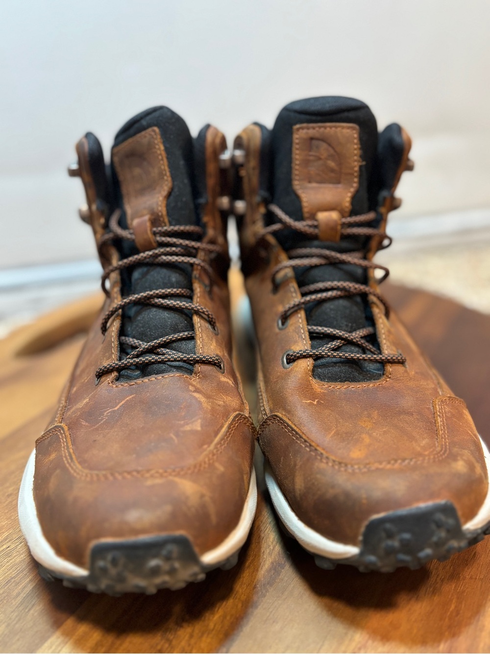 The North Face Men’s Vals II Mid Hiking Boots